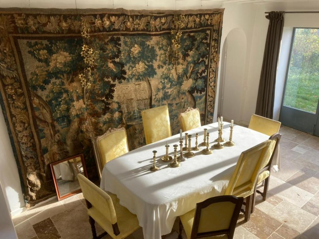 Perche King'S Bedroom In Maison Nomade Chic Cour-Maugis-sur-Huisne Ngoại thất bức ảnh